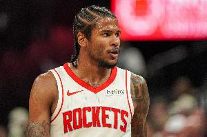 杰伦-格林生涯第50场比赛30+ 超越姚明 独享队史第8位