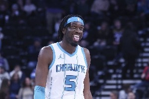 盘点|今夏交易市场Top10球员：KD小萨吹杨领衔 火箭小贾&amp;黄蜂马威